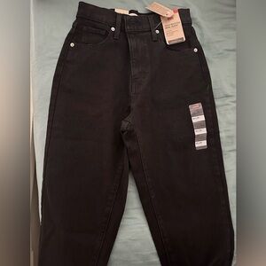 Levi's women’s Black Mom Jeans